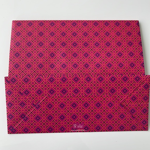 Tory Burch Gift Bag - Picture 6 of 11